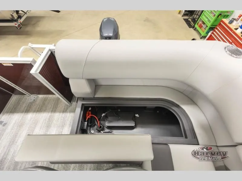 Slide: The Image of S Series 16 168SL 2026 - 17