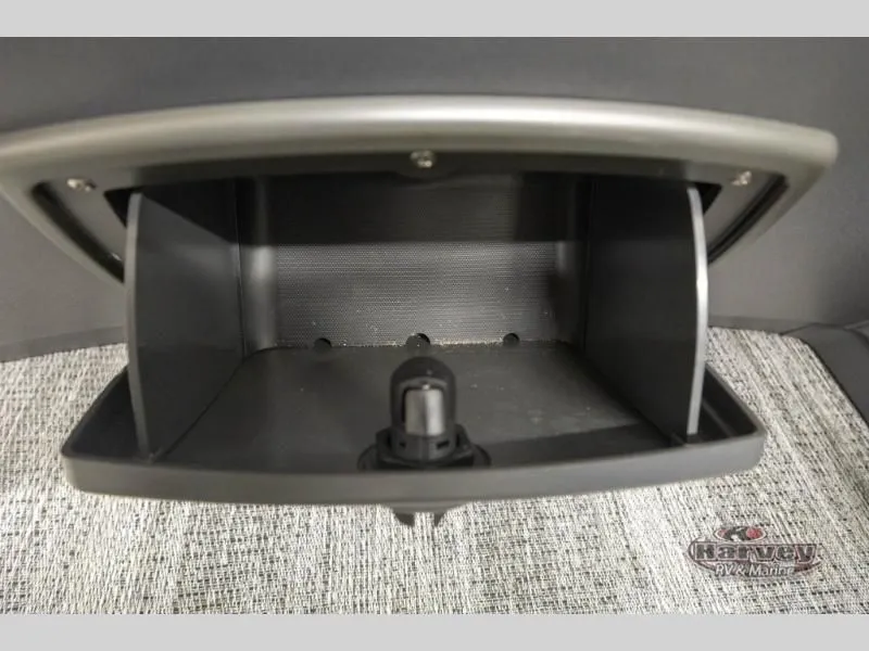 Slide: The Image of S Series 16 168SL 2026 - 22