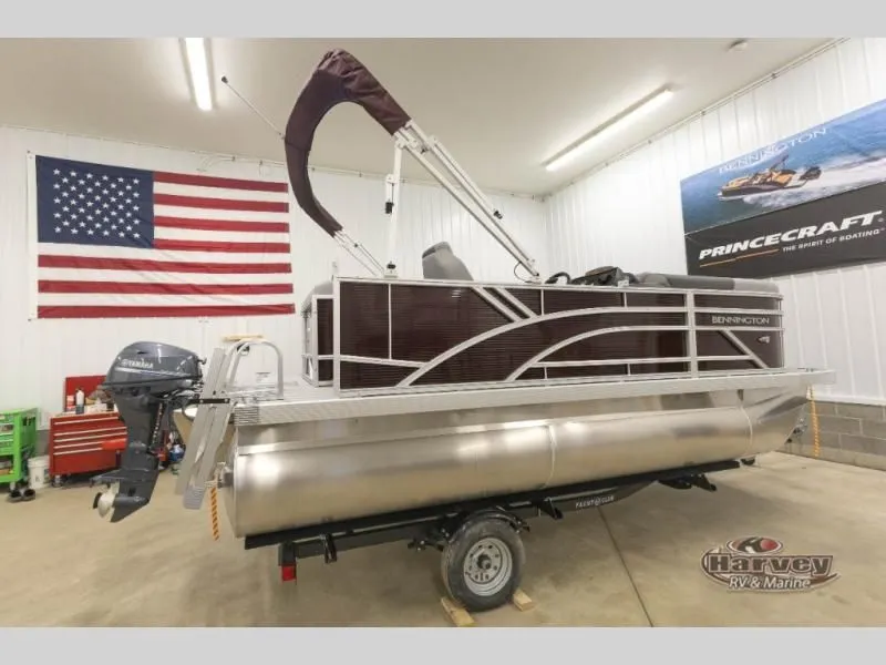 Slide: The Image of S Series 16 168SL 2026 - 5