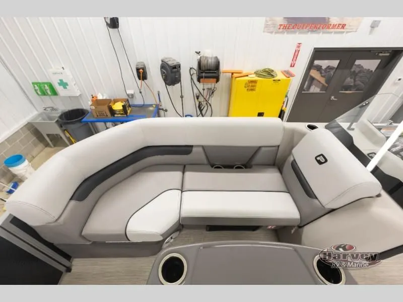 Slide: The Image of Vectra 21 RL 2026 - 27