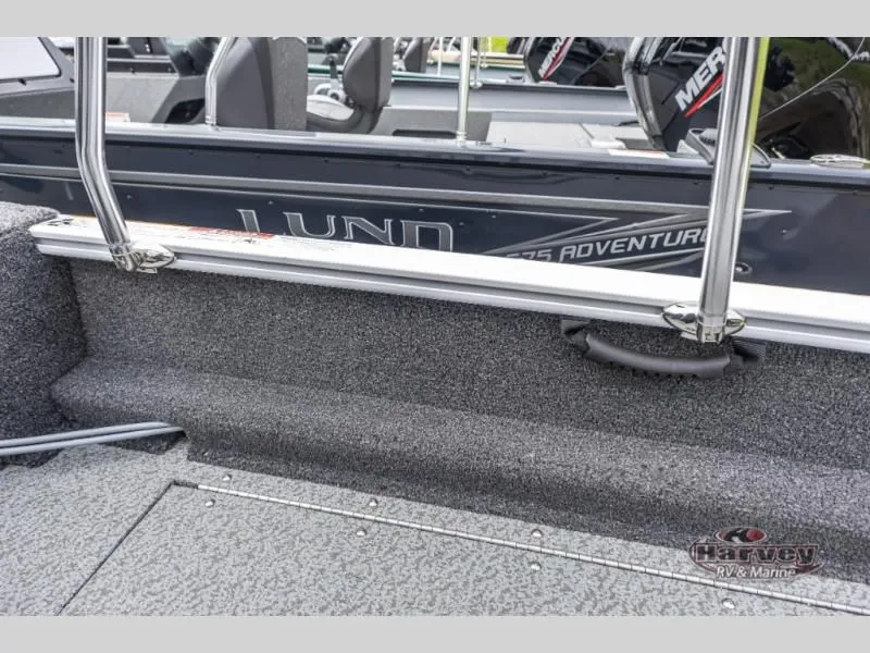 Slide: The Image of Rebel XL 1650 Sport 2025 - 11