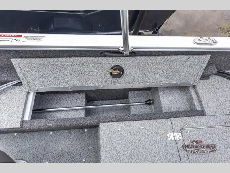 Slide: The Image of Rebel XL 1650 Sport 2025 - 13