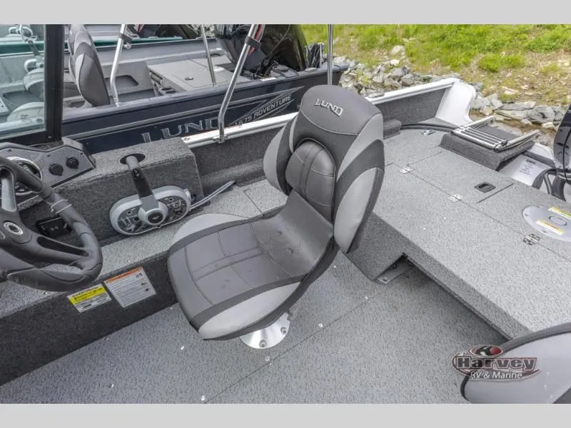 Slide: The Image of Rebel XL 1650 Sport 2025 - 16