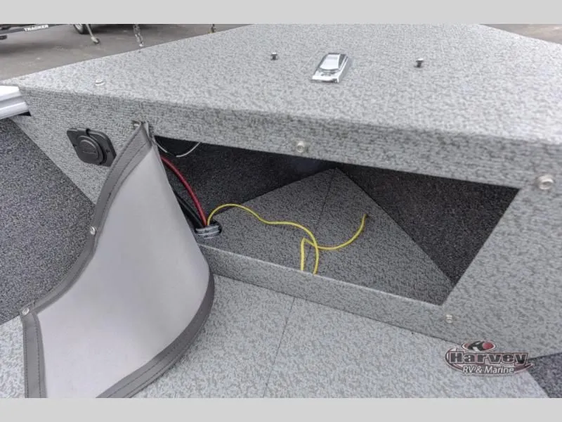 Slide: The Image of Rebel XL 1650 Sport 2025 - 28