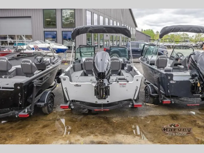 Slide: The Image of Rebel XL 1650 Sport 2025 - 4