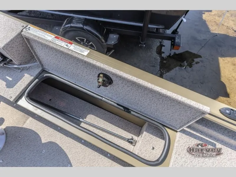 Slide: The Image of Alaskan 1675 SS 2025 - 11