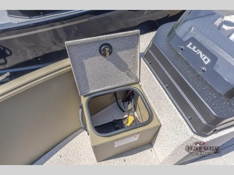 Slide: The Image of Alaskan 1675 SS 2025 - 19