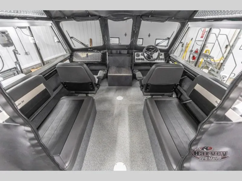 Slide: The Image of Luxor 200 LX 2025 - 19