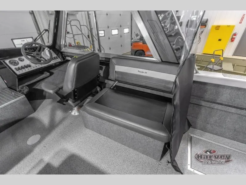 Slide: The Image of Luxor 200 LX 2025 - 22