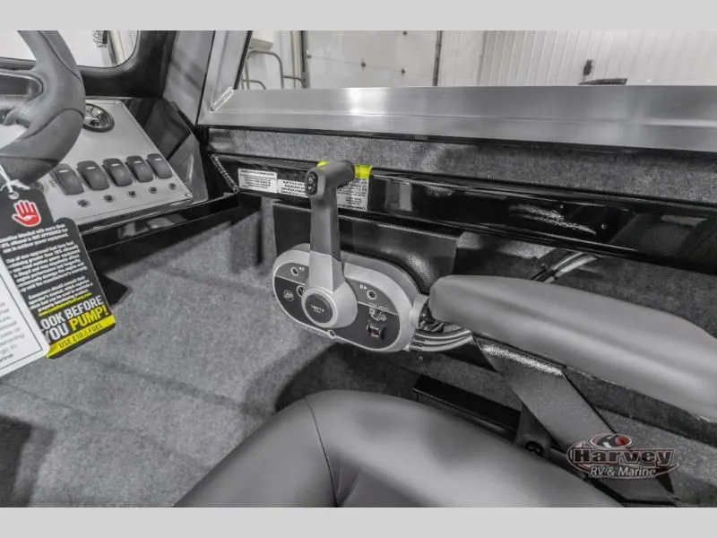 Slide: The Image of Luxor 200 LX 2025 - 31