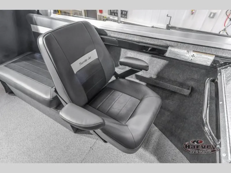 Slide: The Image of Luxor 200 LX 2025 - 38