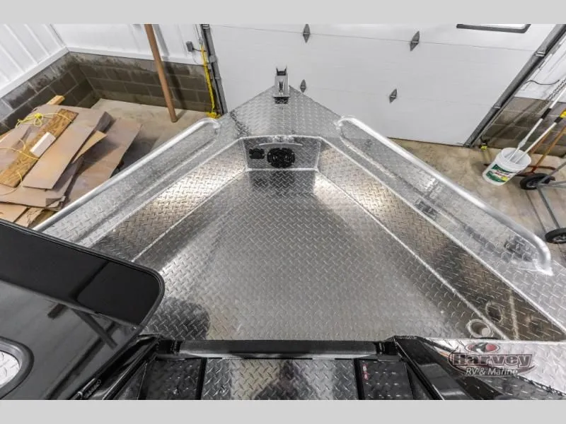 Slide: The Image of Luxor 200 LX 2025 - 43