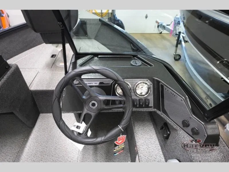 Slide: The Image of Rebel XL 1650 Sport 2026 - 21