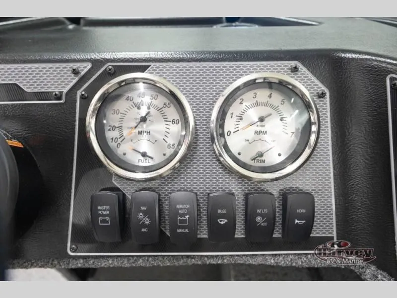 Slide: The Image of Rebel XL 1650 Sport 2026 - 22