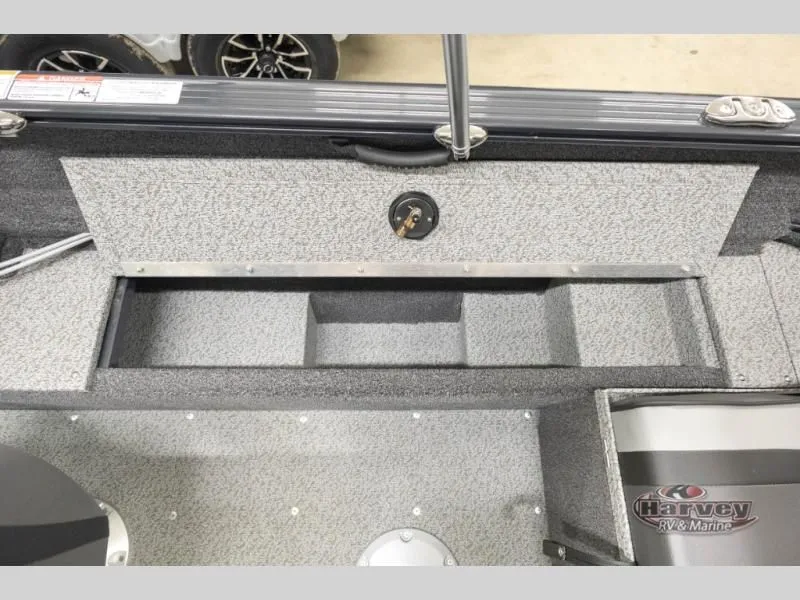 Slide: The Image of Rebel XL 1650 Sport 2026 - 24