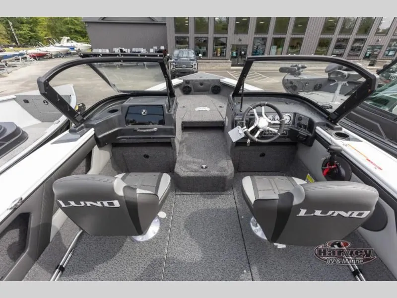 Slide: The Image of Crossover XS 1875 2026 - 10