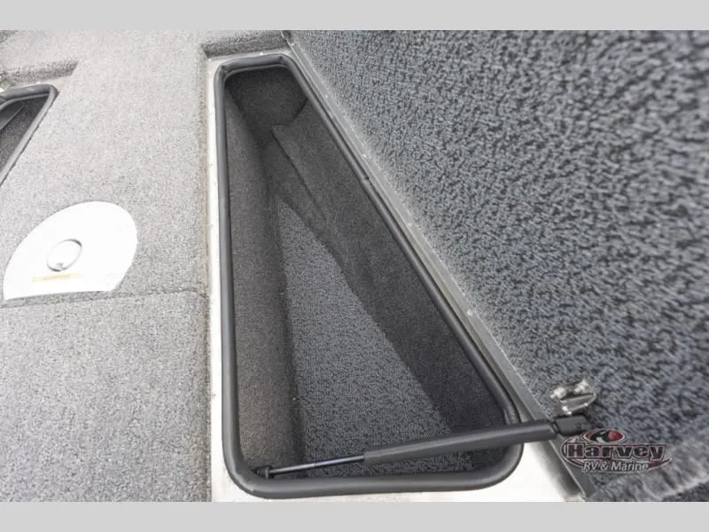 Slide: The Image of Crossover XS 1875 2026 - 33