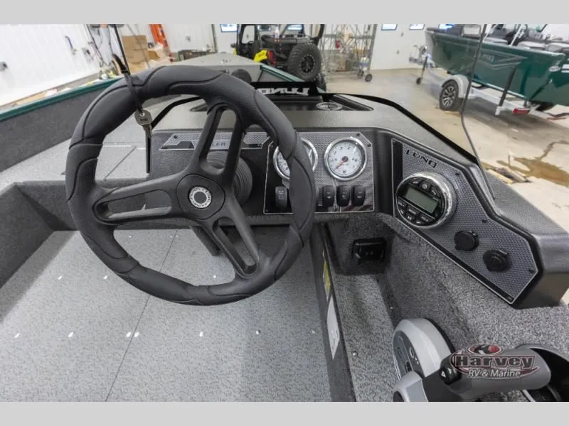 Slide: The Image of Angler 1650 SS 2026 - 17