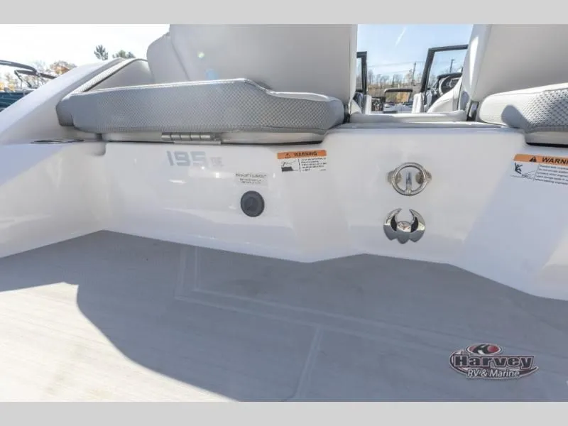 Slide: The Image of Scarab 195 SE 2025 - 25