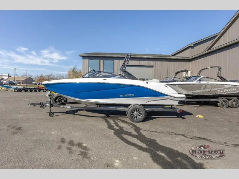 The Image of Scarab 215 SE 2025 - 1