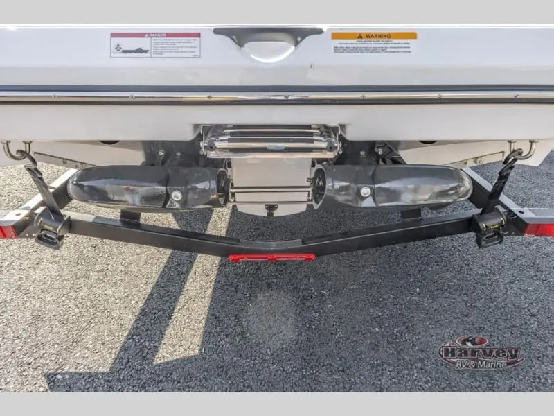 Slide: The Image of Scarab 215 SE 2025 - 5