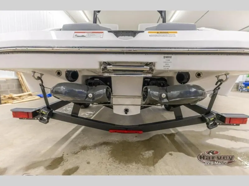 Slide: The Image of Scarab 215 SE 2025 - 5