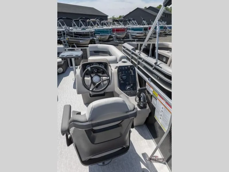 Slide: The Image of Vectra Sport 21 L 2025 - 10