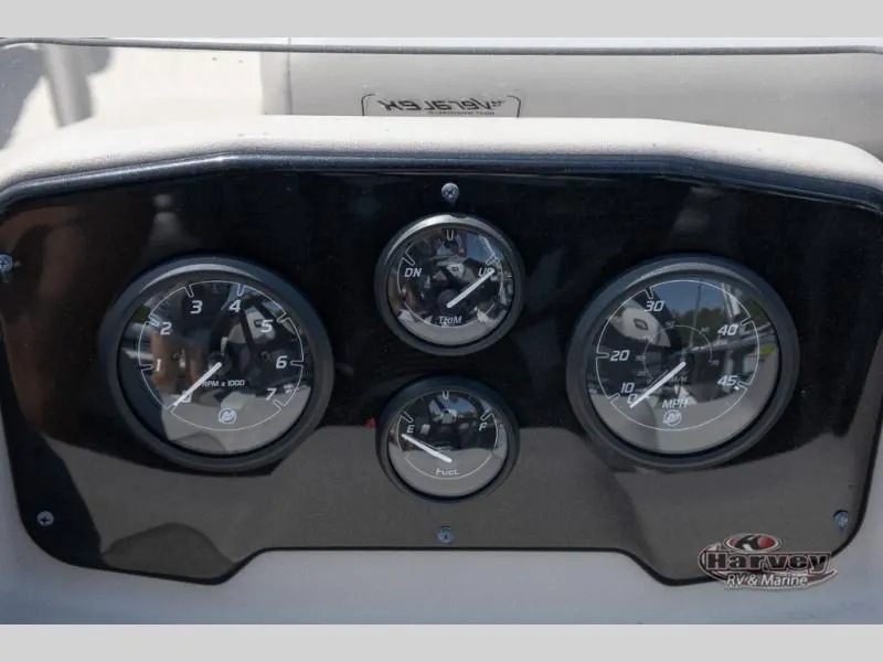 Slide: The Image of Vectra Sport 21 L 2025 - 12