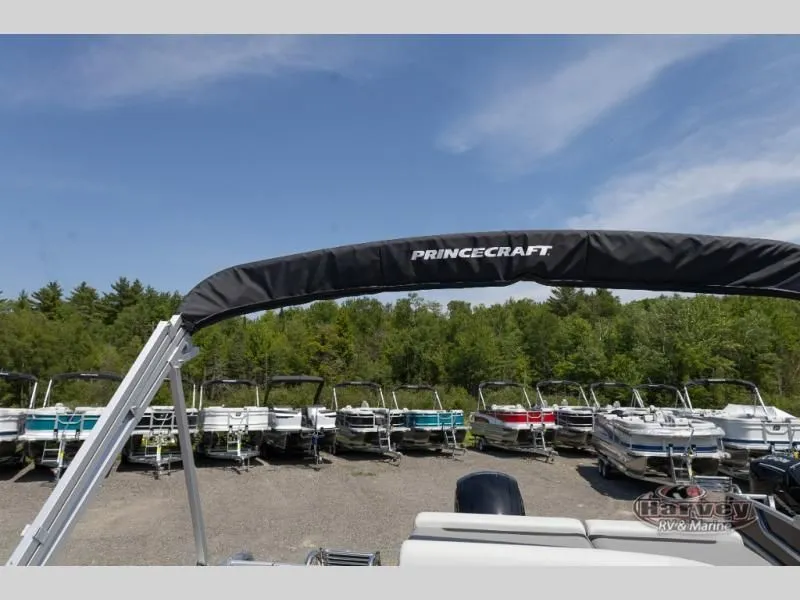 Slide: The Image of Vectra Sport 21 L 2025 - 16