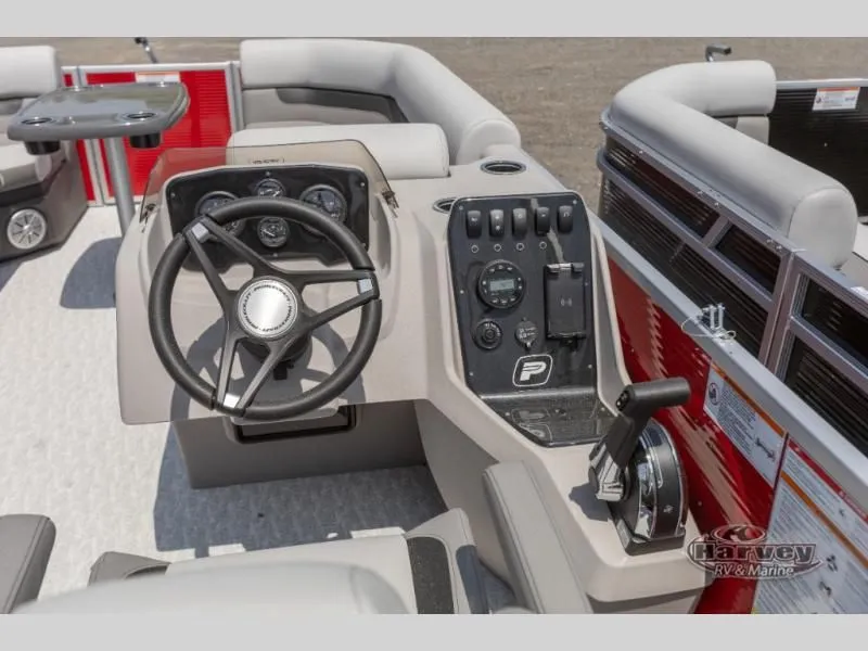 Slide: The Image of Vectra Sport 21 L 2025 - 10