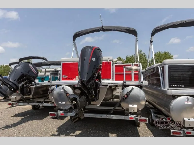 Slide: The Image of Vectra Sport 21 L 2025 - 4