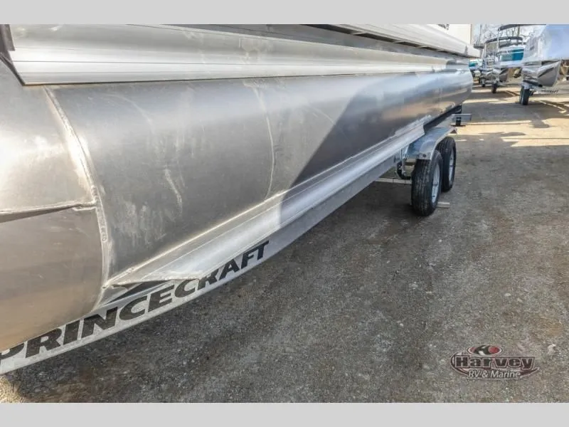 Slide: The Image of Vectra Sport 23 L 2025 - 5