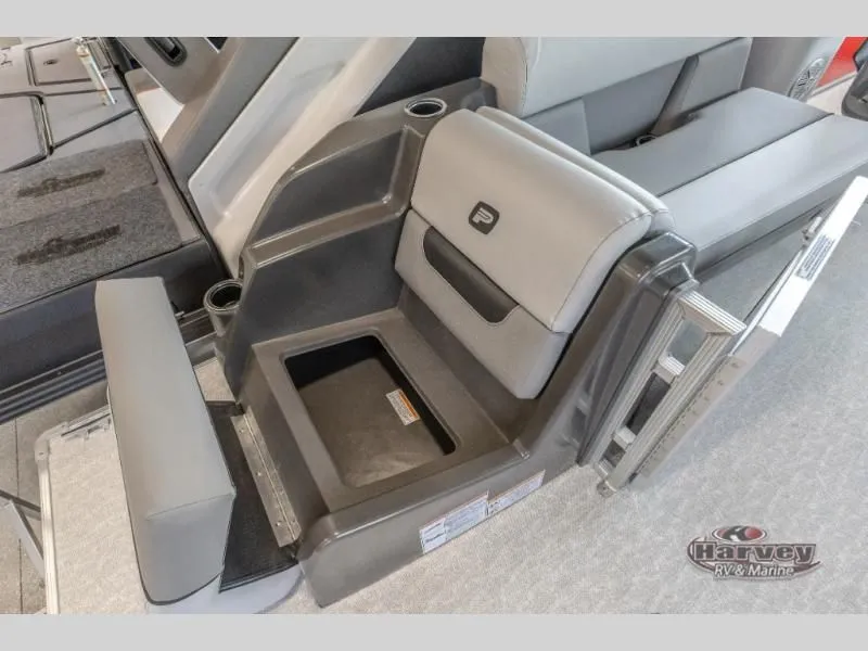 Slide: The Image of Vectra Speed 23 XT 2025 - 14