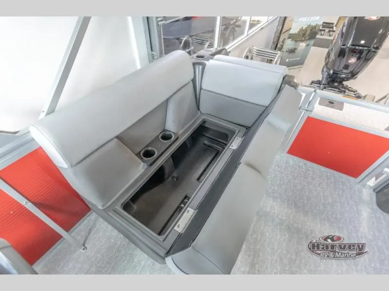 Slide: The Image of Vectra Speed 23 XT 2025 - 19