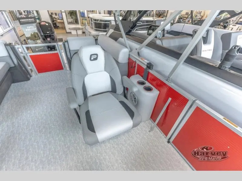 Slide: The Image of Vectra Speed 23 XT 2025 - 20