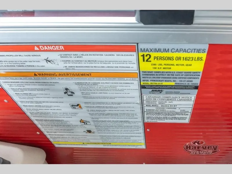 Slide: The Image of Vectra Speed 23 XT 2025 - 23