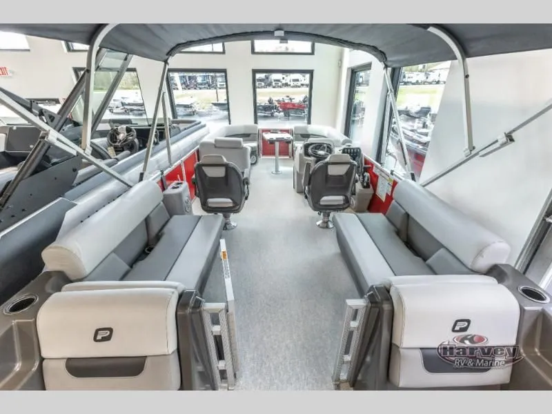 Slide: The Image of Vectra Speed 23 XT 2025 - 6