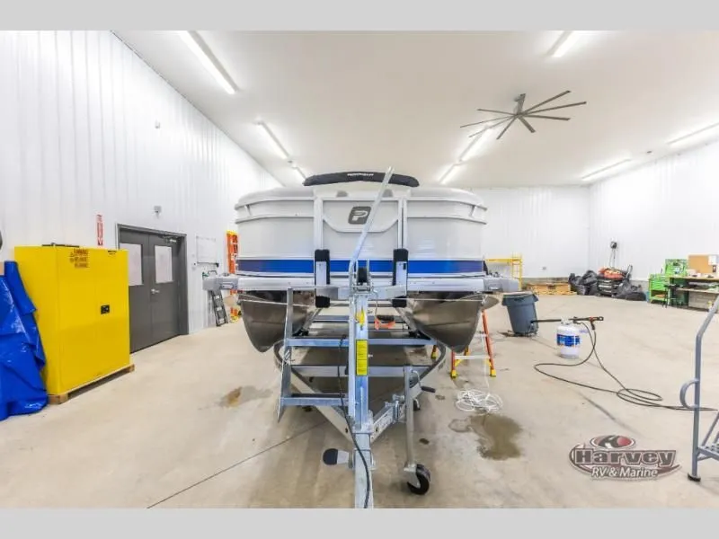 Slide: The Image of Vectra Speed 21 L 2025 - 3