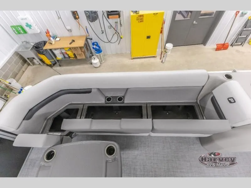 Slide: The Image of Vectra Sport 23 L 2025 - 23