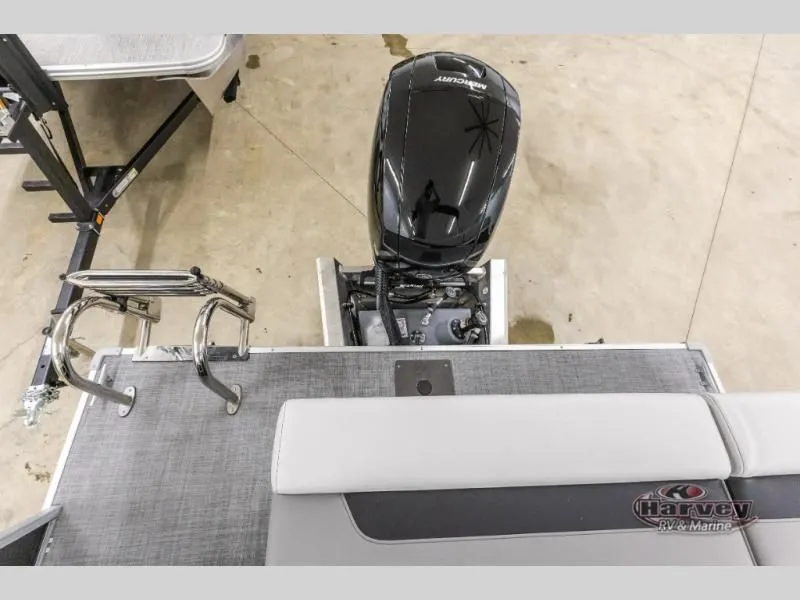 Slide: The Image of Vectra Sport 23 L 2025 - 9