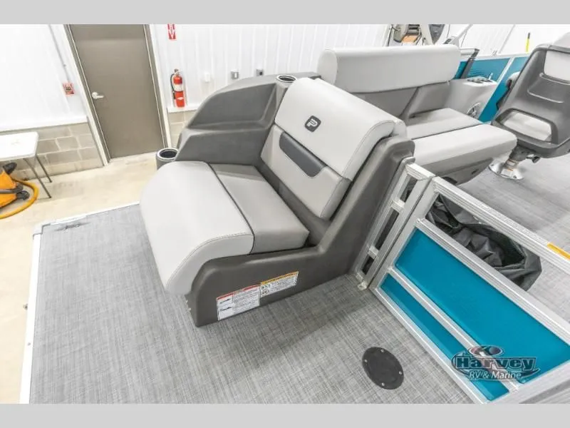 Slide: The Image of Vectra Sport 23 XT 2025 - 11