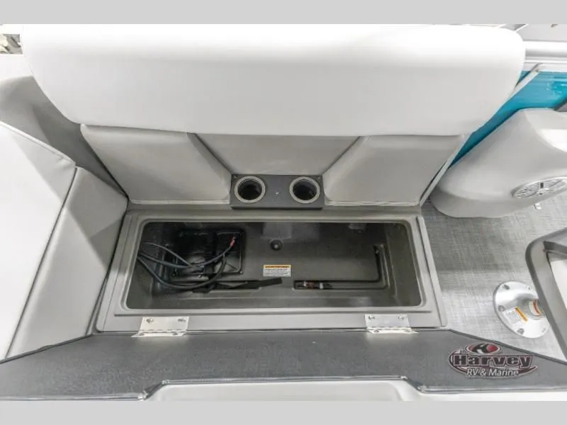 Slide: The Image of Vectra Sport 23 XT 2025 - 14