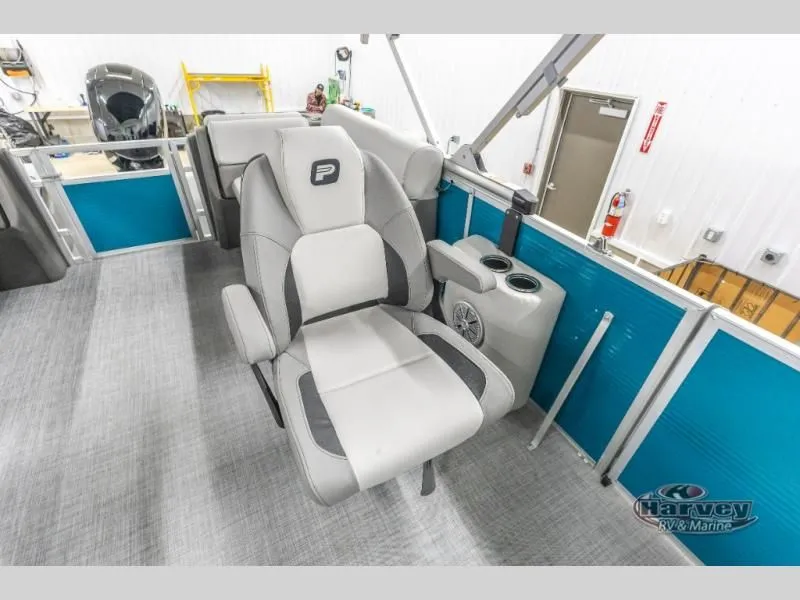 Slide: The Image of Vectra Sport 23 XT 2025 - 17