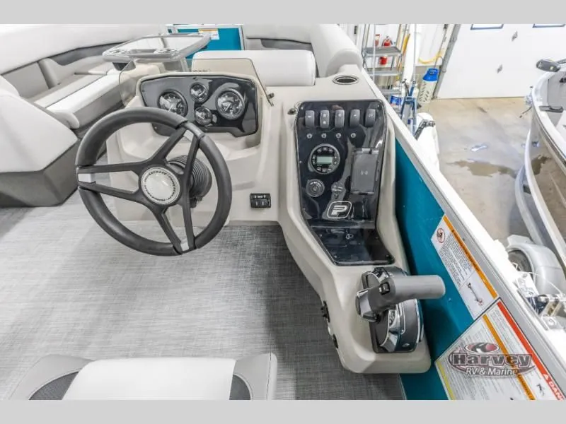 Slide: The Image of Vectra Sport 23 XT 2025 - 20