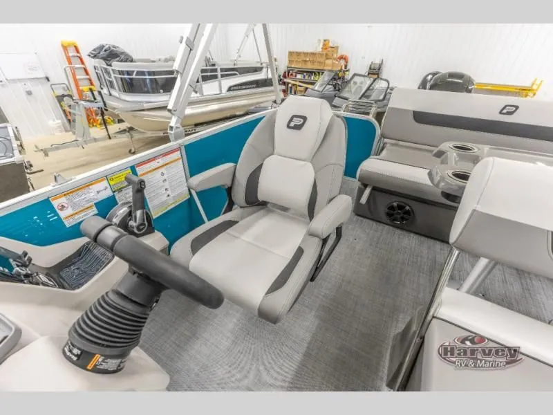 Slide: The Image of Vectra Sport 23 RL 2025 - 15