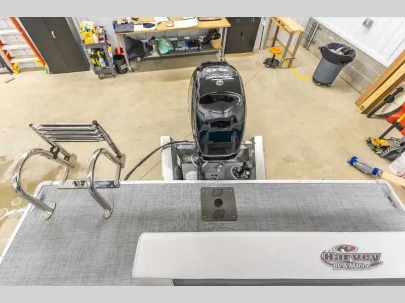 Slide: The Image of Vectra Classic 21 RL 2025 - 7