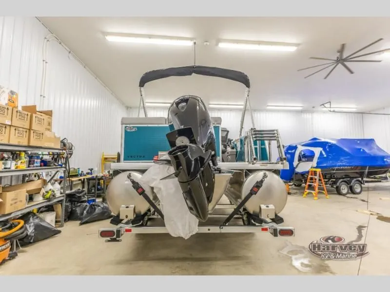 Slide: The Image of Vectra Sport 21 L 2025 - 4