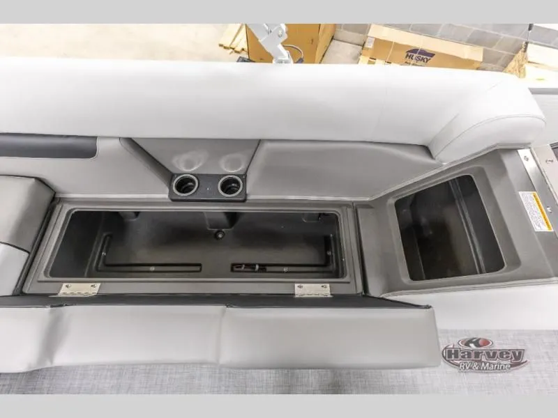 Slide: The Image of Vectra Speed 23 L 2025 - 13