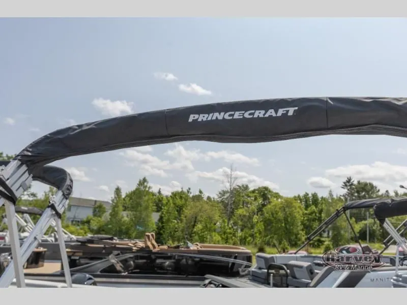 Slide: The Image of Vectra Classic 21 RL 2025 - 15