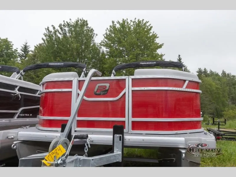 Slide: The Image of Vectra Classic 21 L 2025 - 3